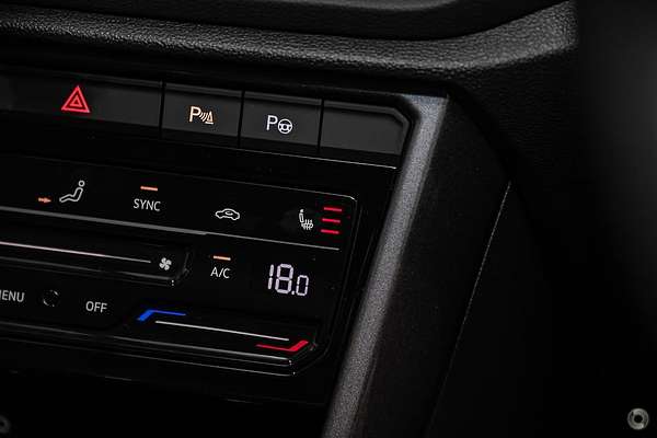 2025 Volkswagen T-Roc 110TSI Style D11