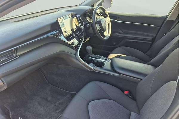 2022 Toyota Camry Ascent AXVH70R