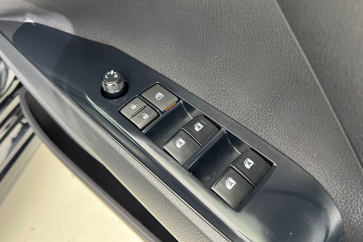 2019 Toyota Camry Ascent Sport ASV70R