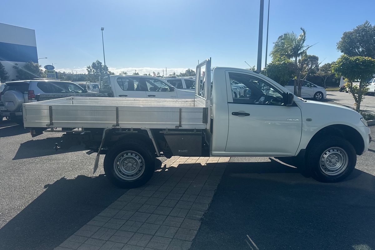 2014 Mitsubishi Triton GL MN Rear Wheel Drive