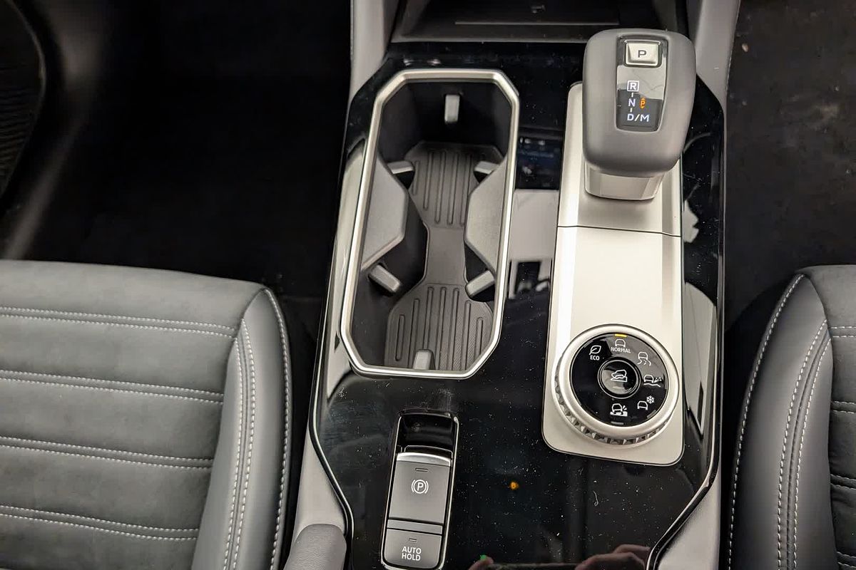 2025 Mitsubishi Outlander Aspire ZM