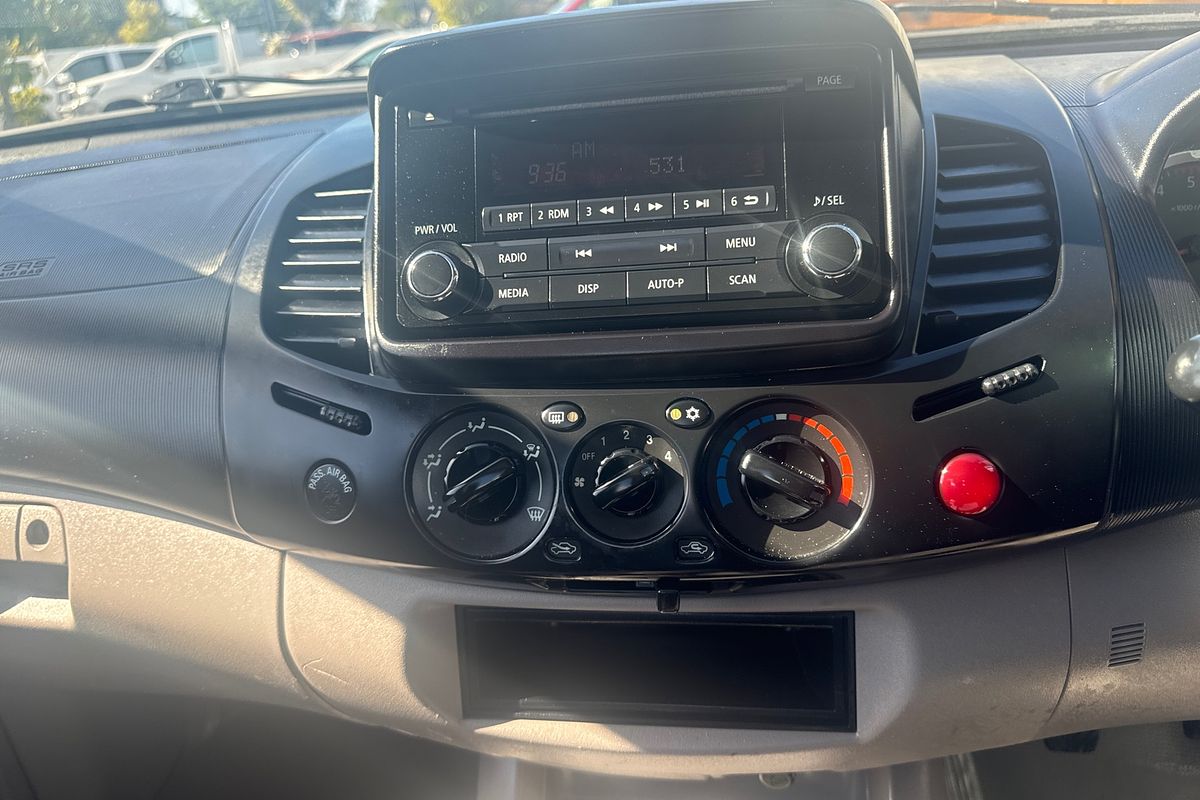 2014 Mitsubishi Triton GL MN Rear Wheel Drive