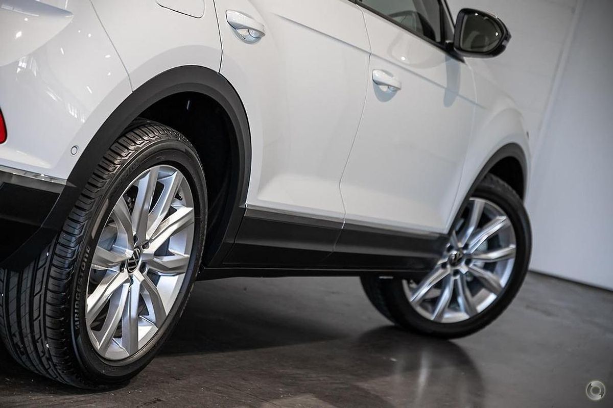 2025 Volkswagen T-Roc 110TSI Style D11