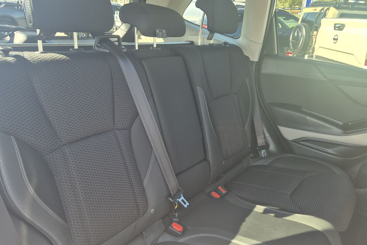 2023 Subaru Forester 2.5i Premium S5