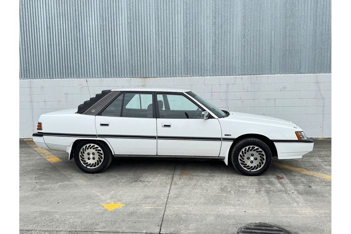 1991 Mitsubishi V3000