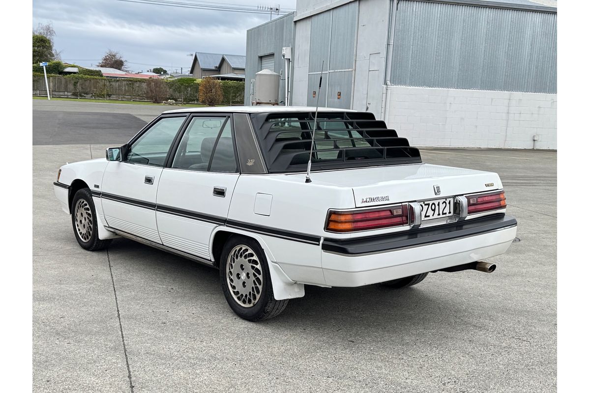 1991 Mitsubishi V3000