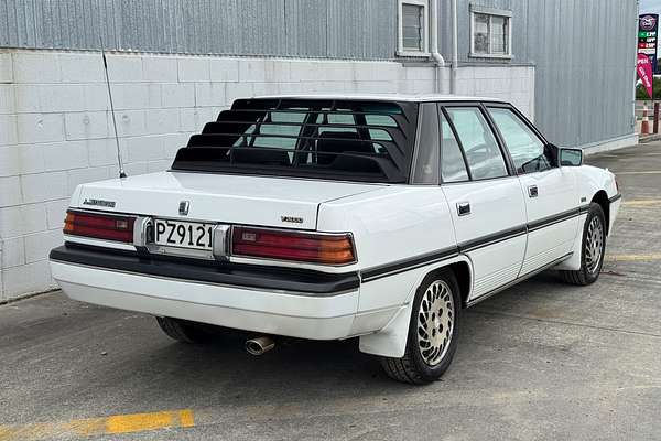 1991 Mitsubishi V3000