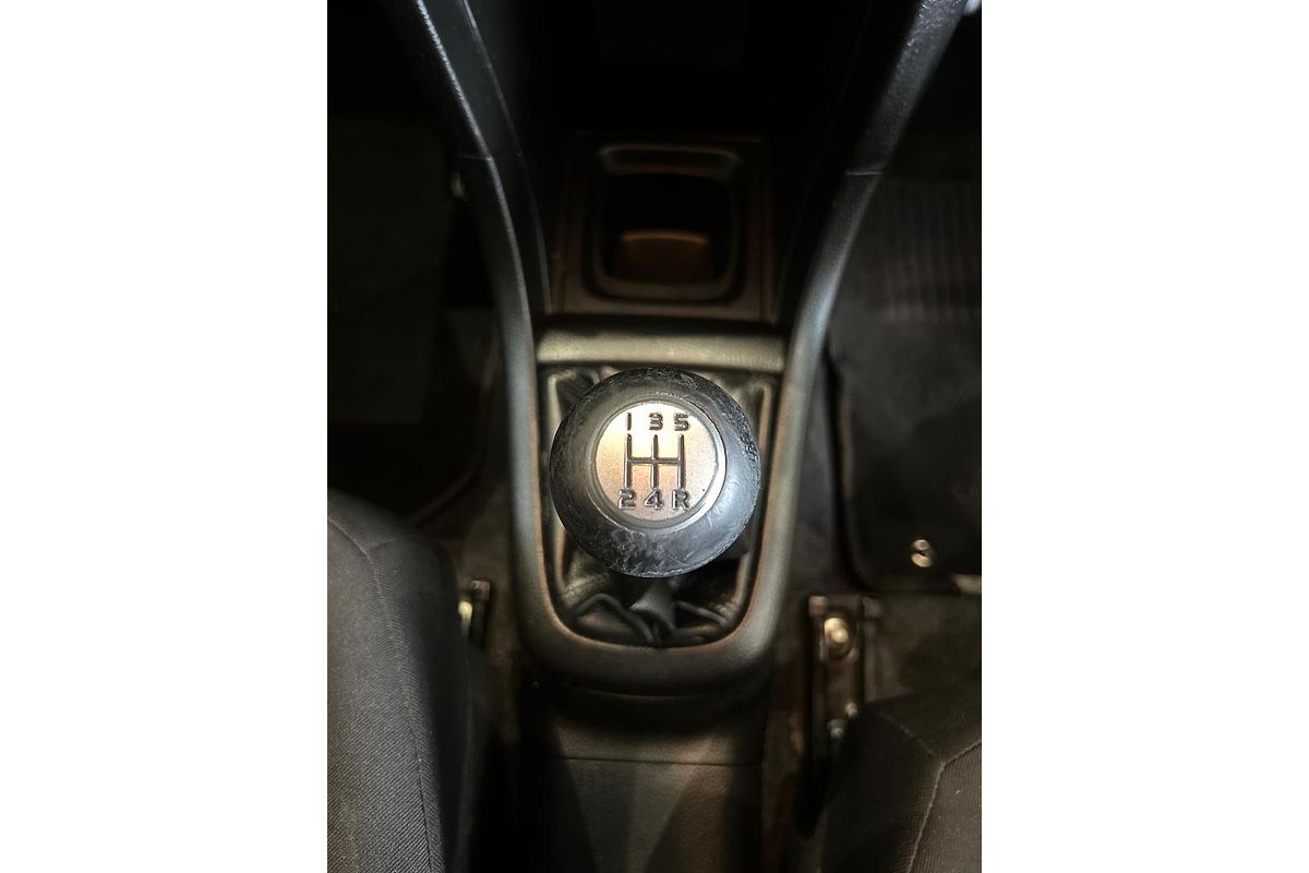 2014 Suzuki Swift GL Navigator FZ