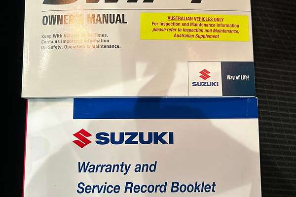 2014 Suzuki Swift GL Navigator FZ