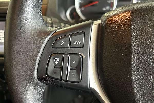 2014 Suzuki Swift GL Navigator FZ