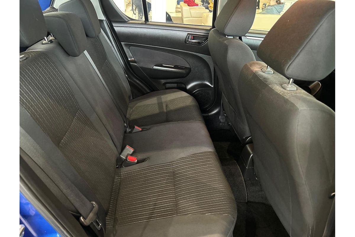 2014 Suzuki Swift GL Navigator FZ