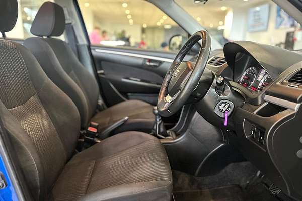2014 Suzuki Swift GL Navigator FZ
