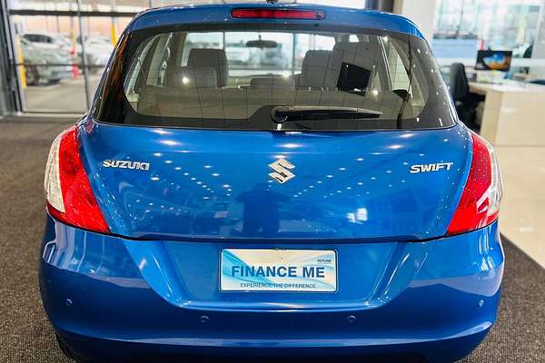 2014 Suzuki Swift GL Navigator FZ