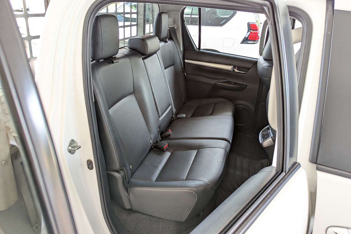 2021 Toyota Hilux SR5 GUN126R 4X4