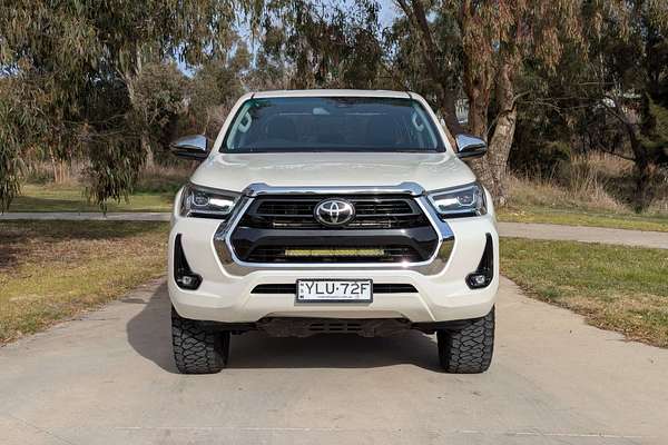2021 Toyota Hilux SR5 GUN126R 4X4