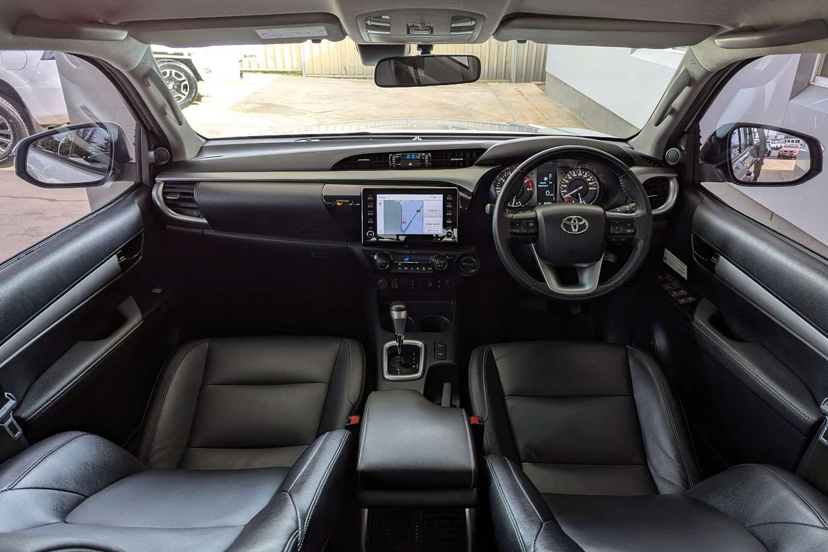 2021 Toyota Hilux SR5 GUN126R 4X4