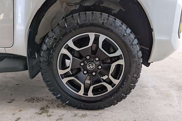 2021 Toyota Hilux SR5 GUN126R 4X4