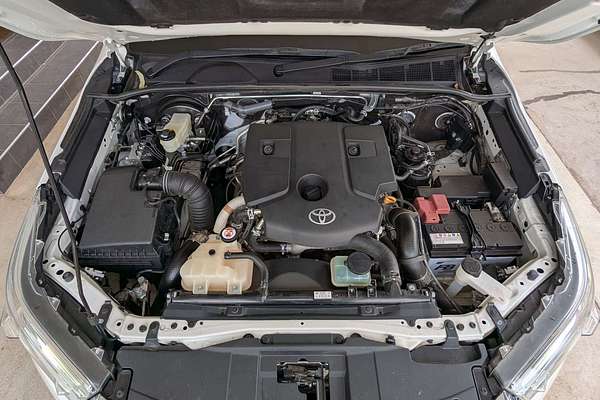 2021 Toyota Hilux SR5 GUN126R 4X4