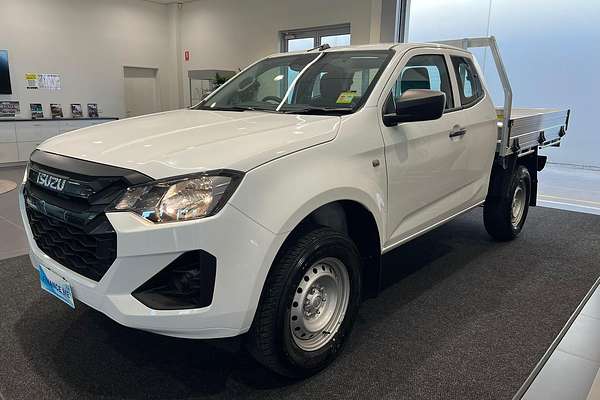 2024 Isuzu D-MAX SX High Ride Rear Wheel Drive