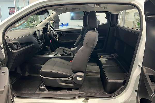 2024 Isuzu D-MAX SX High Ride Rear Wheel Drive