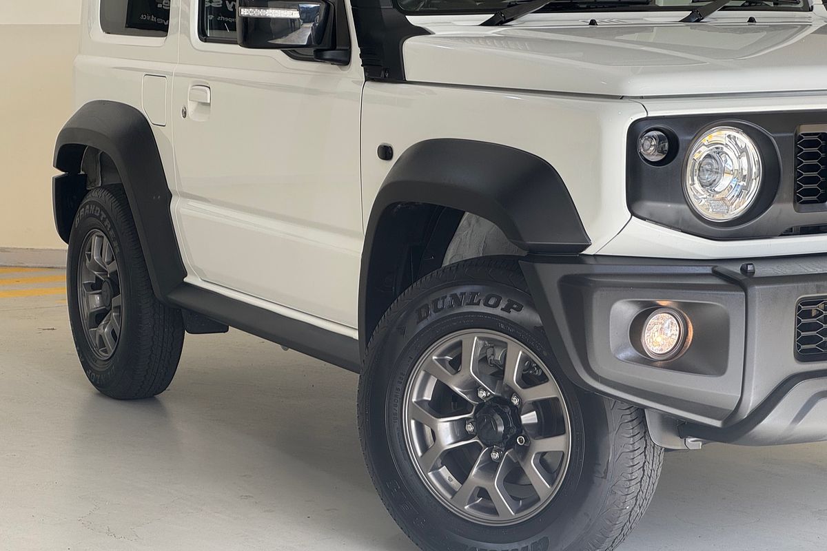 2023 Suzuki Jimny GLX GJ