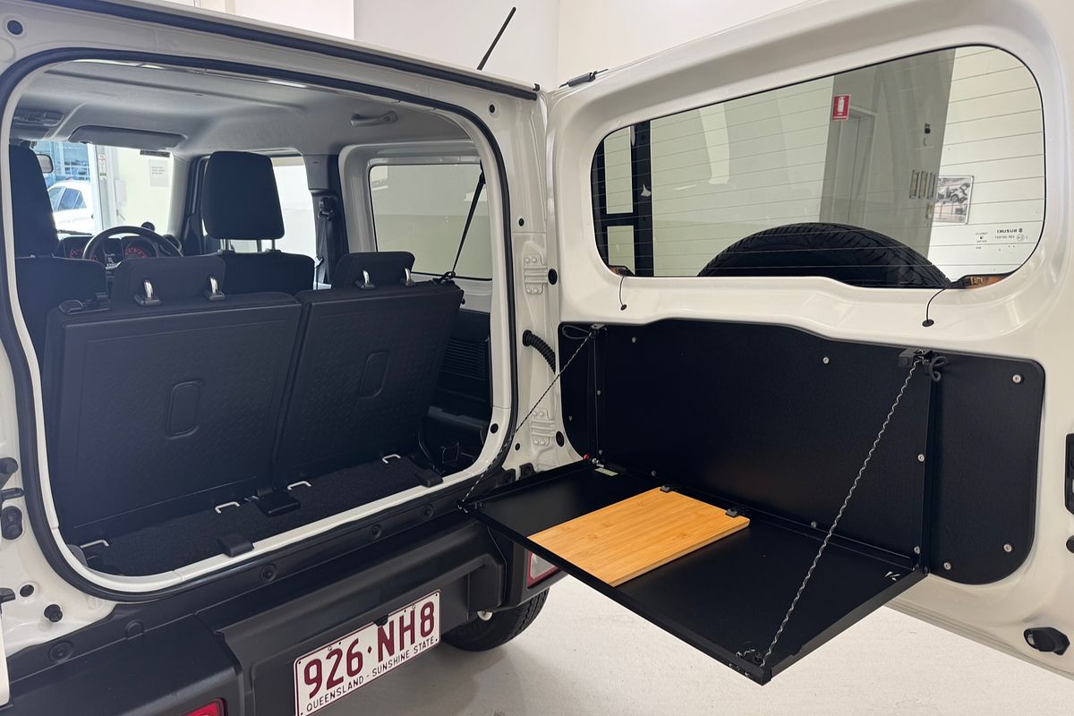 2023 Suzuki Jimny GLX GJ