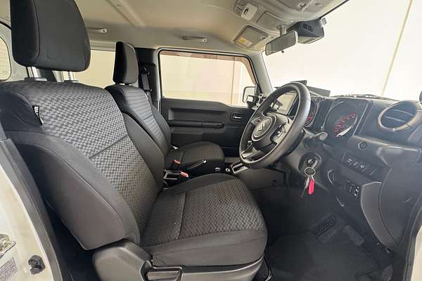 2023 Suzuki Jimny GLX GJ