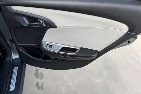 2014 Holden Calais V VF
