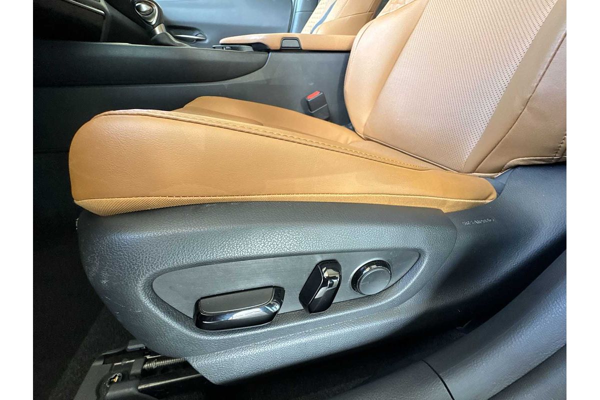 2022 Lexus UX UX 200