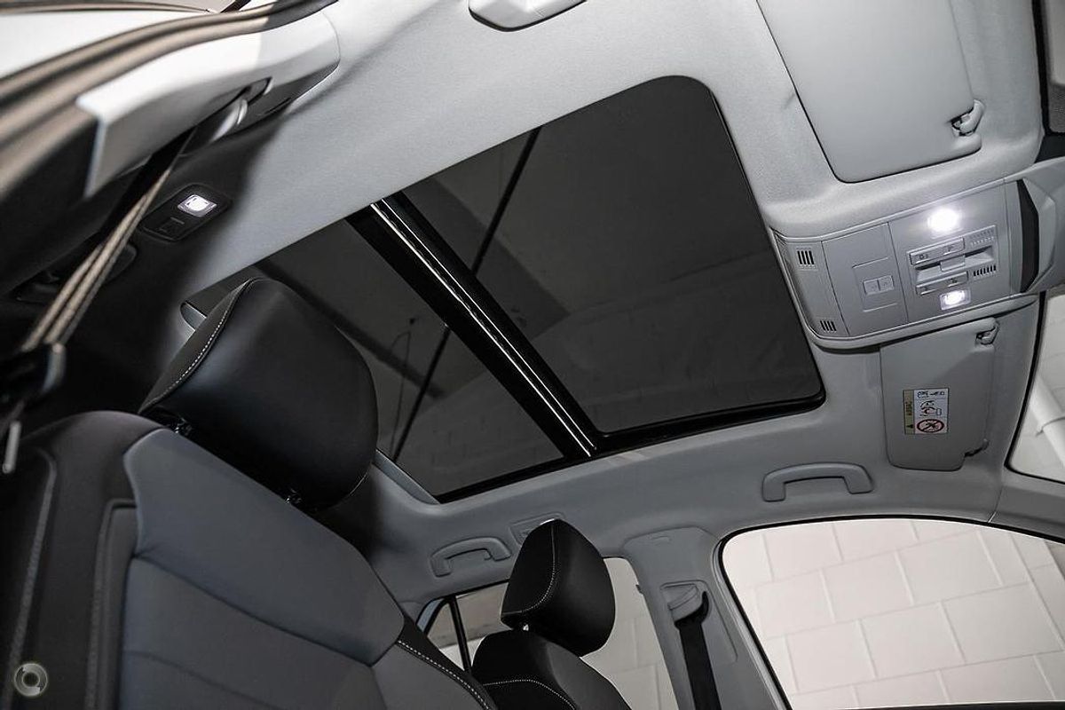 2025 Volkswagen T-Roc 110TSI Style D11