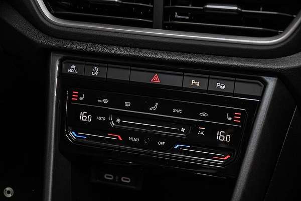 2025 Volkswagen T-Roc 110TSI Style D11
