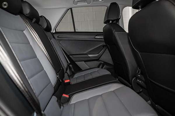 2025 Volkswagen T-Roc 110TSI Style D11