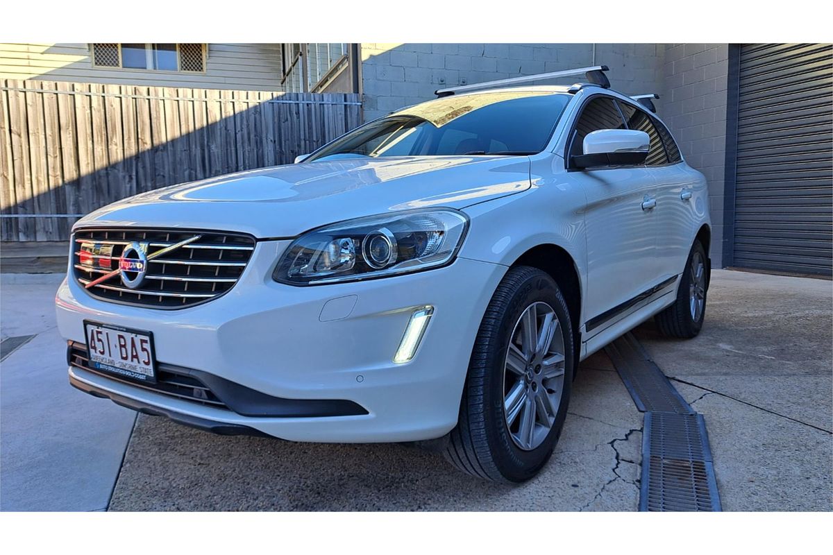 2016 Volvo XC60 D4 Luxury