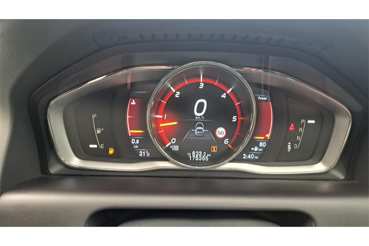 2016 Volvo XC60 D4 LUXURY DZ MY17