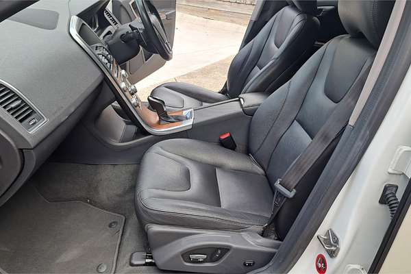 2016 Volvo XC60 D4 LUXURY DZ MY17