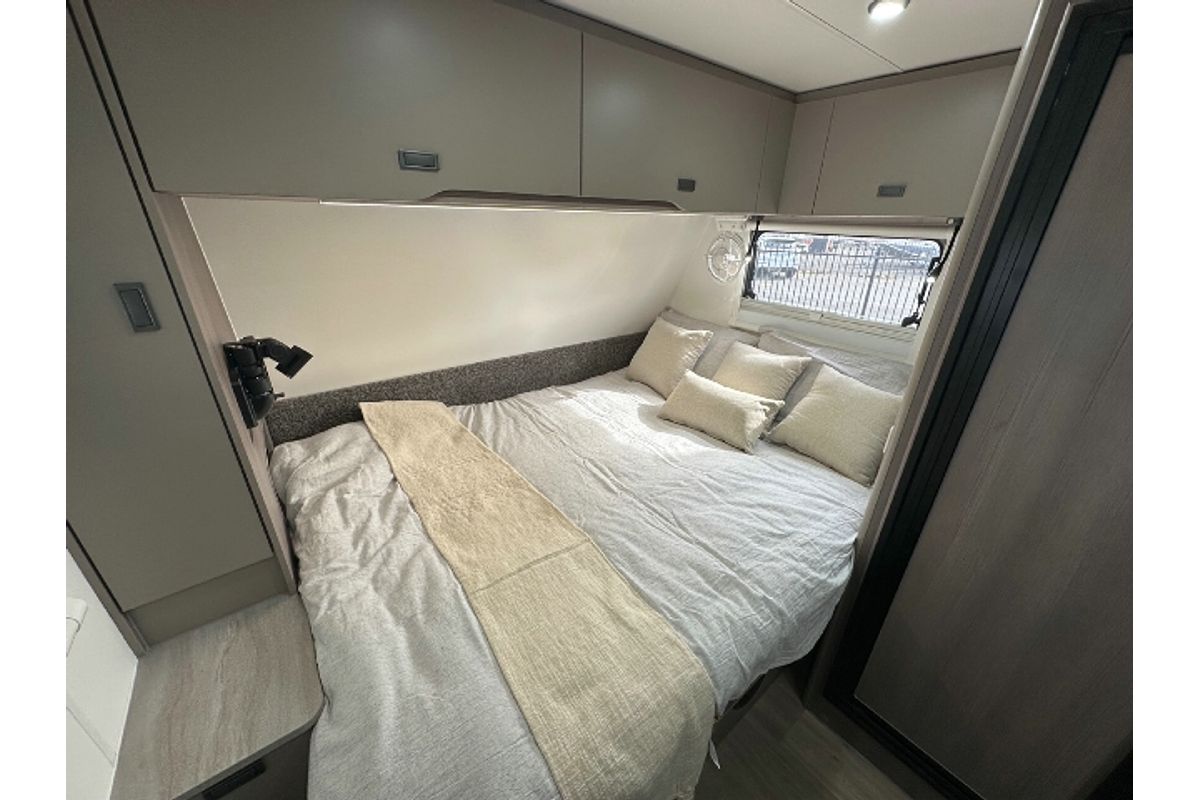 2025 Jayco BASE STATION CARAVAN 19.61-7.BS-MY25