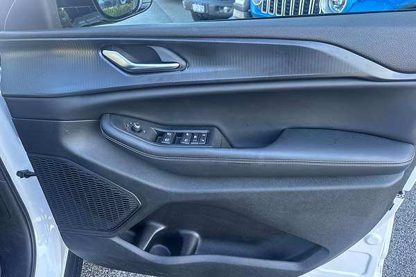 2023 Jeep Grand Cherokee Night Eagle WL