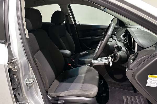 2015 Holden Cruze Equipe JH Series II