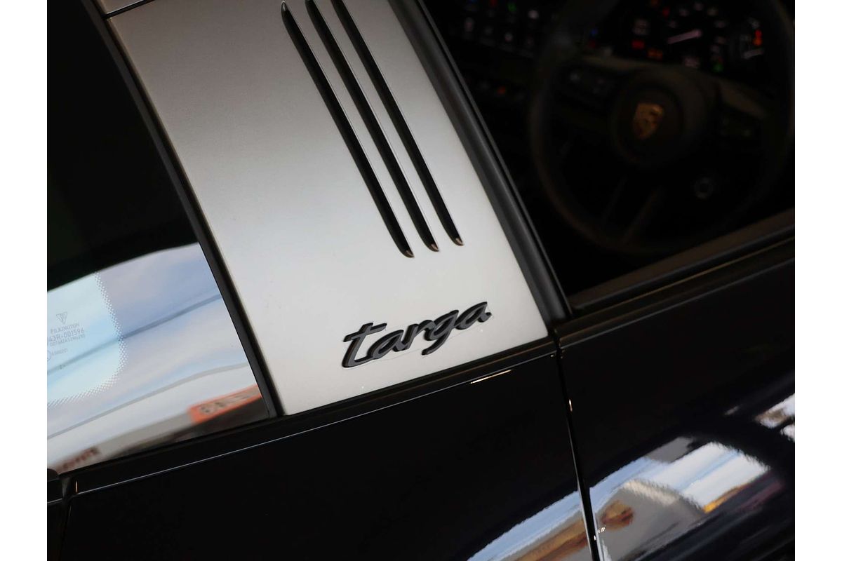 2023 Porsche 911 Targa Edition 50 Years Porsche Design 992