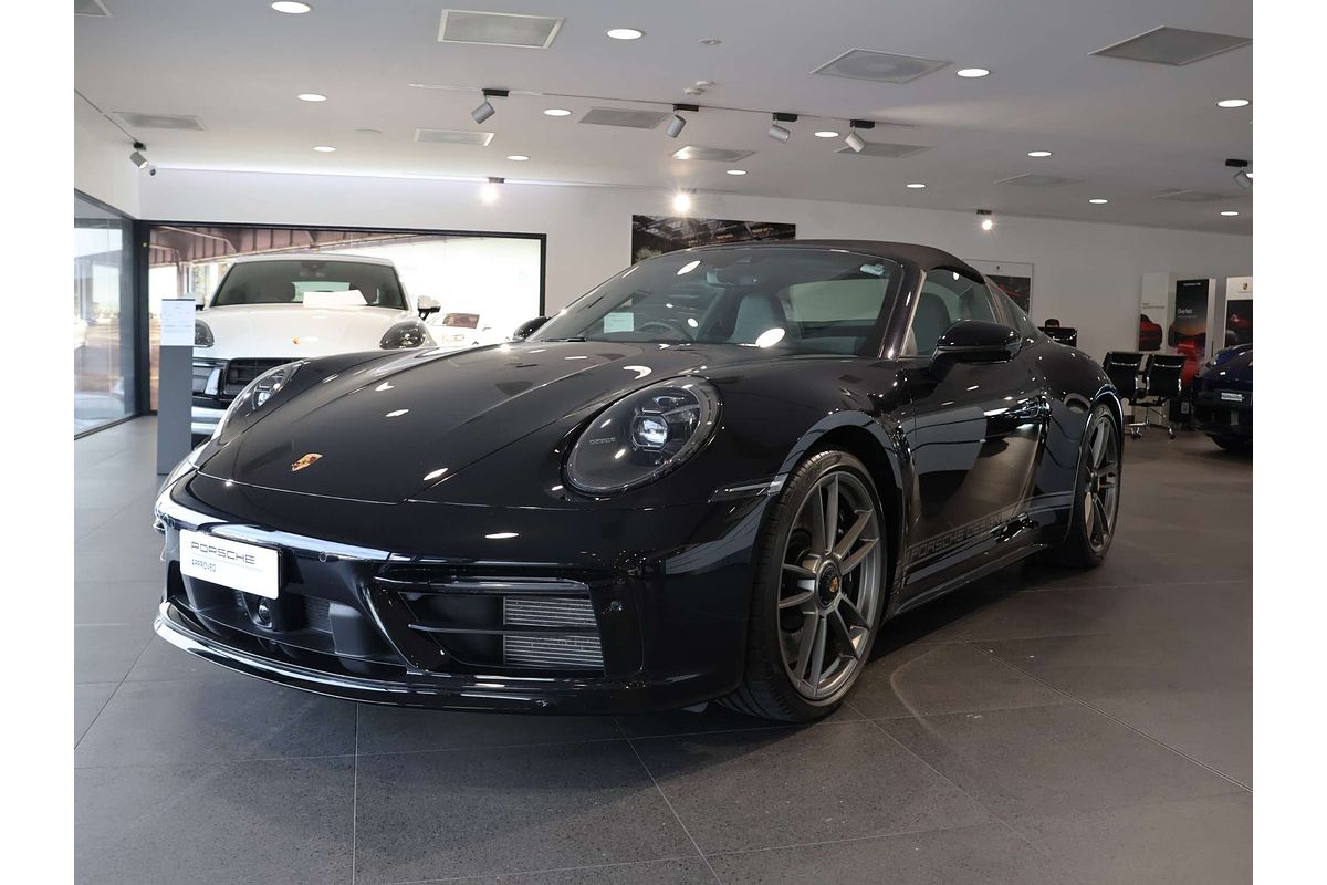 2023 Porsche 911 Targa Edition 50 Years Porsche Design 992