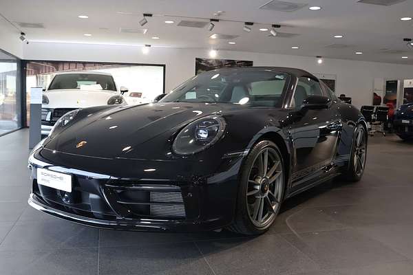 2023 Porsche 911 Targa Edition 50 Years Porsche Design 992