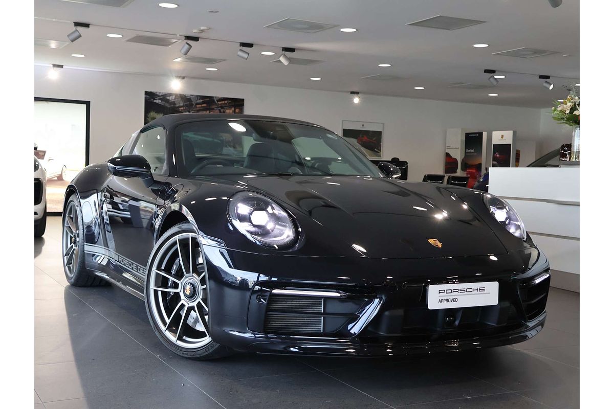 2023 Porsche 911 Targa Edition 50 Years Porsche Design 992