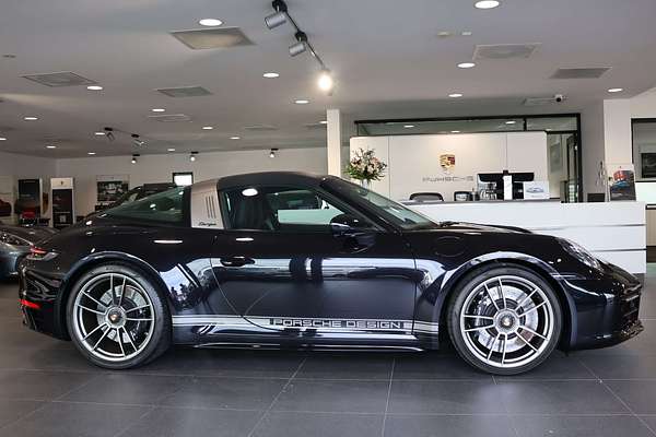 2023 Porsche 911 Targa Edition 50 Years Porsche Design 992