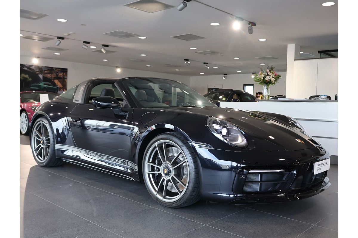 2023 Porsche 911 Targa Edition 50 Years Porsche Design 992
