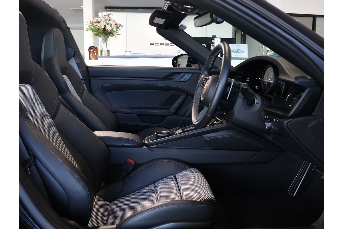 2023 Porsche 911 Targa Edition 50 Years Porsche Design 992