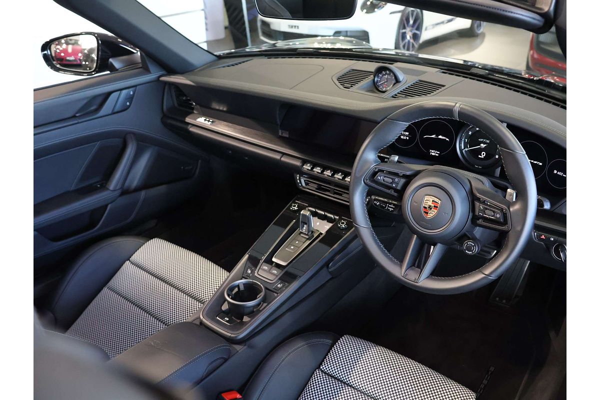 2023 Porsche 911 Targa Edition 50 Years Porsche Design 992