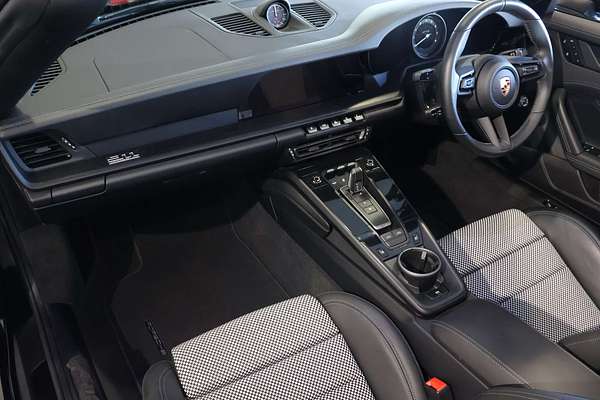 2023 Porsche 911 Targa Edition 50 Years Porsche Design 992