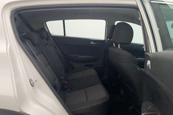2019 Kia Sportage S QL