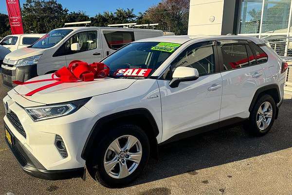 2019 Toyota RAV4 GX AXAH52R
