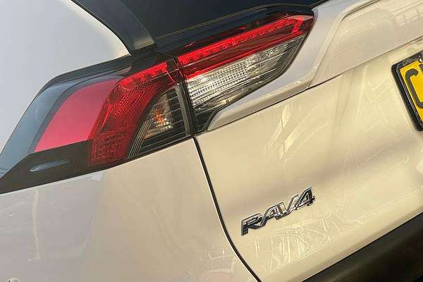 2019 Toyota RAV4 GX AXAH52R
